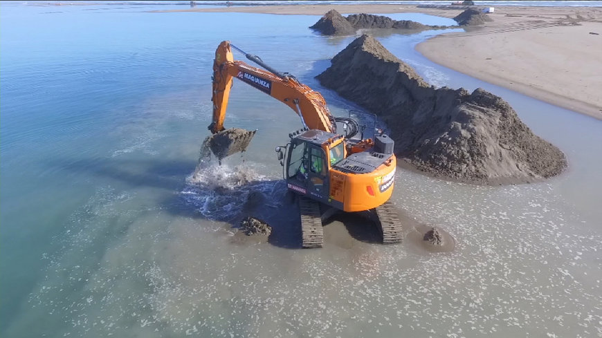 Doosan DX235LCR-5 Excavator Repairs Damage in Ebro Delta